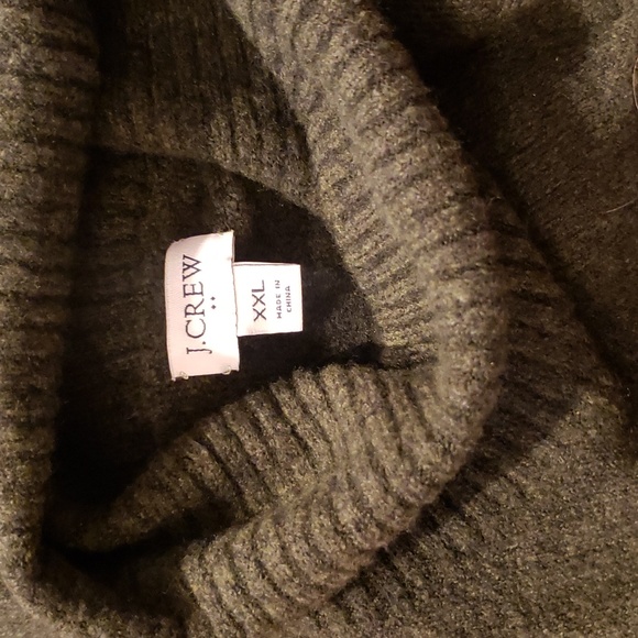 J.CREW green women's sweater....size XXL..excellent condition - Picture 2 of 11